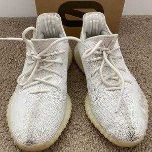Triple white yeezy size 7.5